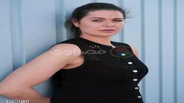 أنوثة وجاذبية.. يسرا اللوزي تتألق بفستان مختلف في افتتاح مهرجان الجونة