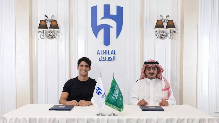 نادي الهلال السعودي يعلن تمديد التعاقد مع ياسين بونو