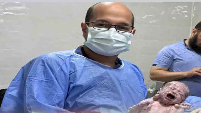 القدر أسرع من الحلم.. “طبيب الغلابة” في المنيا يرحل قبل افتتاح مركزه