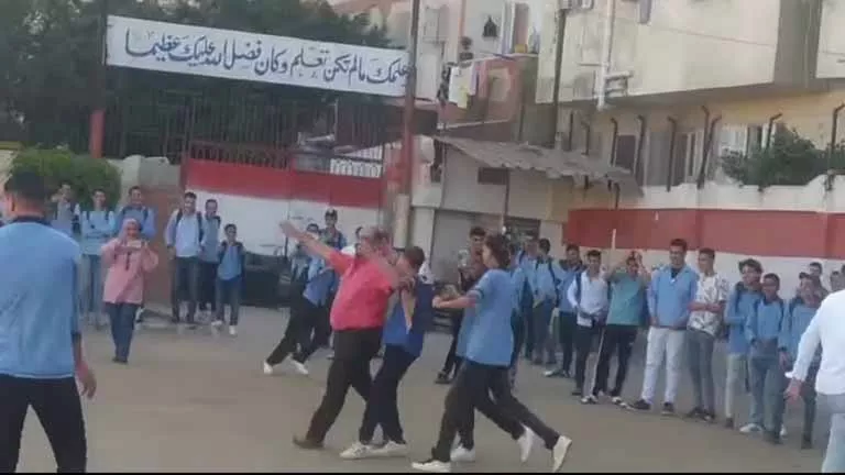 رابط تقييمات الصفين الأول والثاني الثانوي.. تعرف علي الخطوات كاملةرابط
