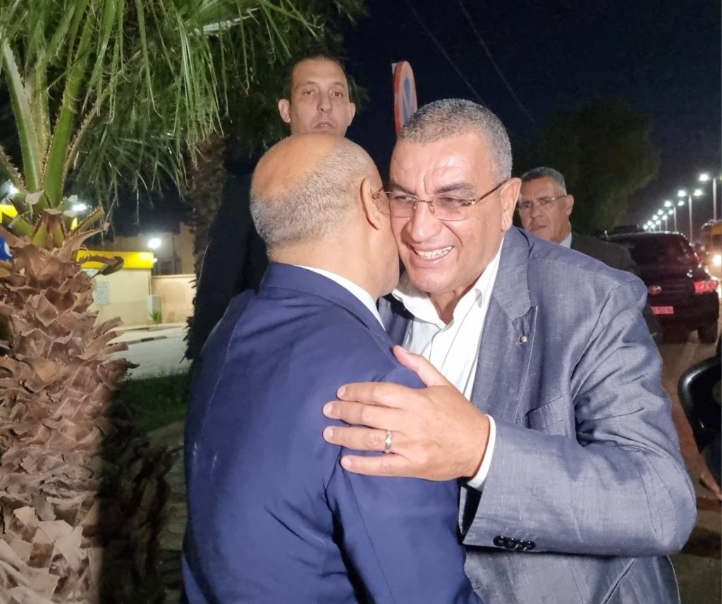 وزير الأشغال العمومية يحل بالبيض في زيارة عمل وتفقد