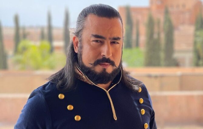 القاطي يحث على ارتباط السينما بالهوية ويطالب بتقدير أكبر لـ“أسرى الانتظار”