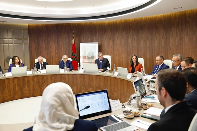 المغرب يربط ترشيد النفقات بالاستثمار لمواجهة “الهدر البيروقراطي” وخفض المديونية