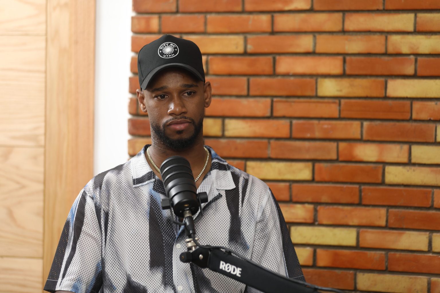 قاموم لـ”العمق”: نادم على الجيش الملكي ومستعد لنسيان “غدر” الحسنية (فيديو)