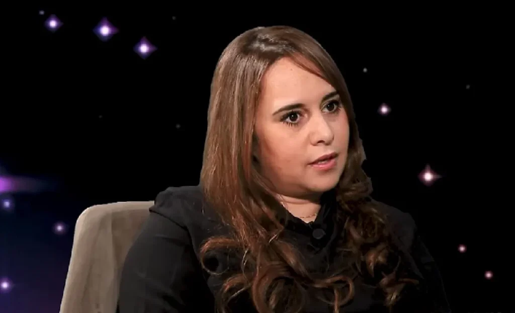 “أقنعة”.. ماجدولين الإدريسي تخوض مغامرة الإنتاج لأول مرة مع محمد مفتكر