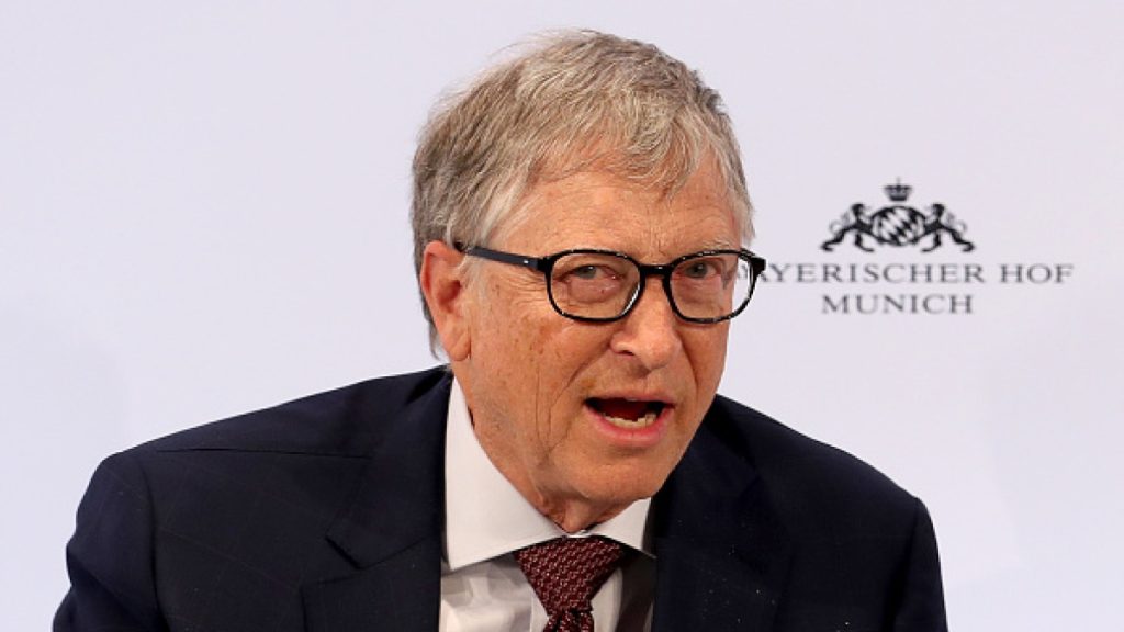 ليس تغير المناخ!.. اعتراف مفاجئ من بيل غيتس بشأن التهديد الأكبر للبشرية