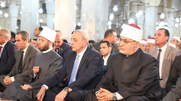 مفتي الجمهورية يؤدي صلاة الجمعة في مسجد سيدي أحمد البدوي بمدينة طنطا