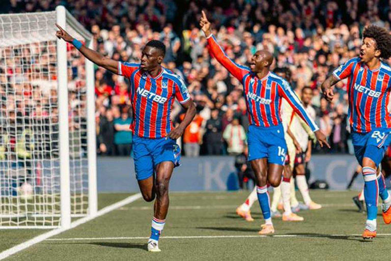 «ثلاث نقاط ضعف».. كيف فقد ليفربول اتزانه أمام كريستال بالاس؟