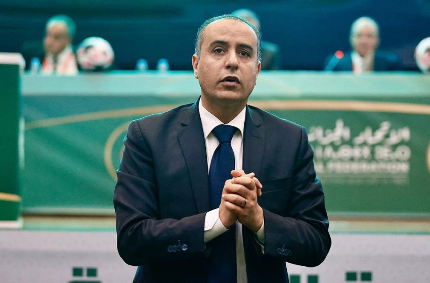 رئيس الفاف يشارك في إحياء الذكرى الـ71 لثورة نوفمبر