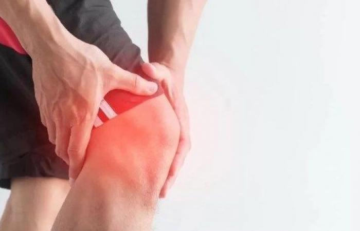 هل سئمت من آلام الركبة؟ دراسة تكشف مفاجأة