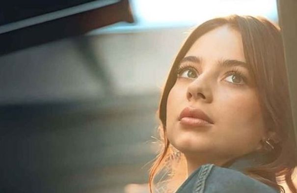 بيسان إسماعيل تعلق على تذكرة الـ 400 دينار لحفلها في…