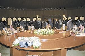 العمر رسميا وكيلا لـ الداخلية والفهد الكويت أكبر من الاستجواب ومطمئنون للوضع الدستوري والقانوني