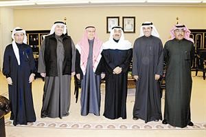 الخرافي أتفق مع الإعلاميين على عدم التوسع في العقوبات المقيدة للحريات