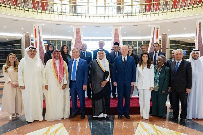 وزير شؤون الديوان الأميري: متحف قصر السلام أحد المعالم الثقافية الوطنية التي توثق تاريخ الدولة الحديثة