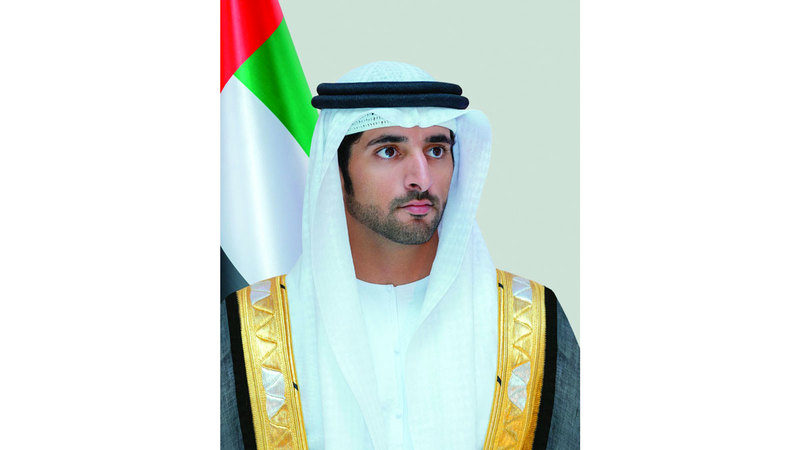 عَلَم الإمارات شاهدٌ على إرساء أسس وطن نهجه الريادة