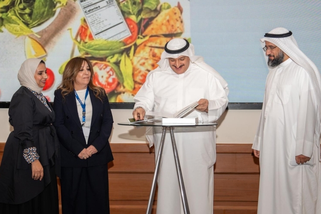 وزير الصحة دشّن المرحلة الأولى من «دليل الوصفات والقيم الغذائية الصحية 2025»