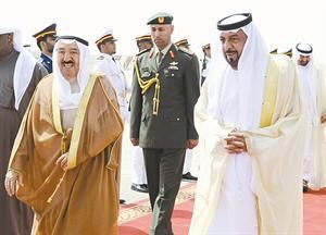 أمير الديبلوماسية يقود وساطة بين الإمارات وعمان