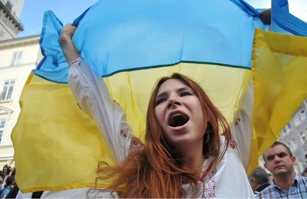 تظاهرة جماهيرية في كييف ضد الفساد والسلطات الحالية…