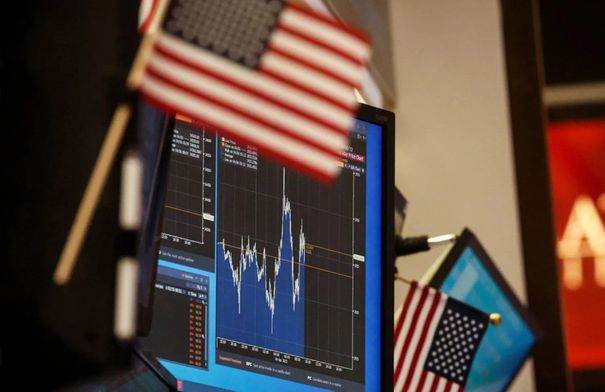 تذبذب مؤشرات الأسهم الأميركية…