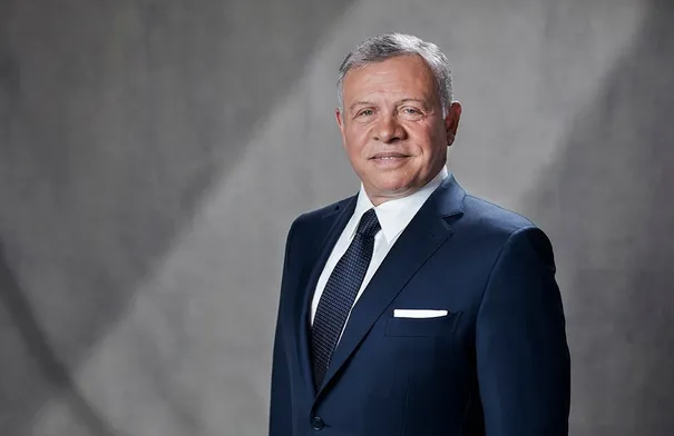 الملك والرئيس الباكستاني يعقدان مباحثات في إسلام آباد…