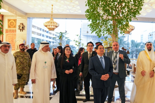 رئيس وزراء فيتنام التقى مديري «العربي للإنماء» و«الكويتي للتنمية»