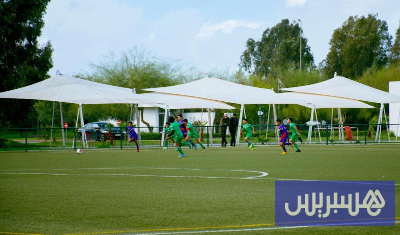 صحيفة إسبانية تشيد بالكرة المغربية