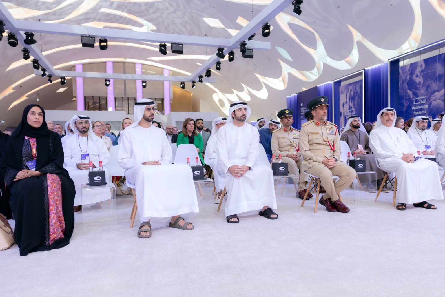 حمدان بن محمد: دبي عنوان المستقبل ووجهته