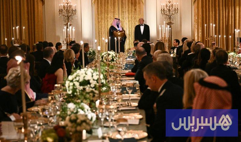 بن سلمان يقدم رونالدو إلى ترامب