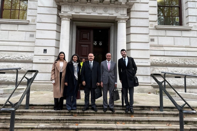 الكويت وبريطانيا تبحثان تعزيز التعاون في مكافحة غسل الأموال وتمويل الإرهاب