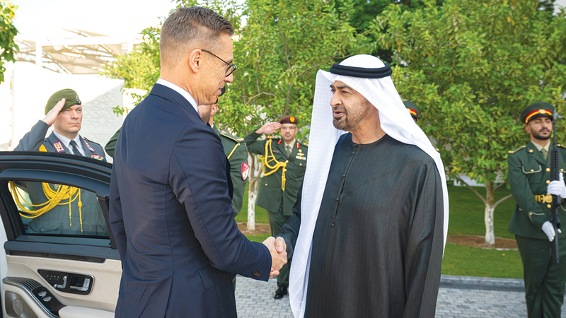 رئيس الدولة ورئيس فنلندا يؤكدان دعم جهود ترسيخ السلام والاستقرار العالمي