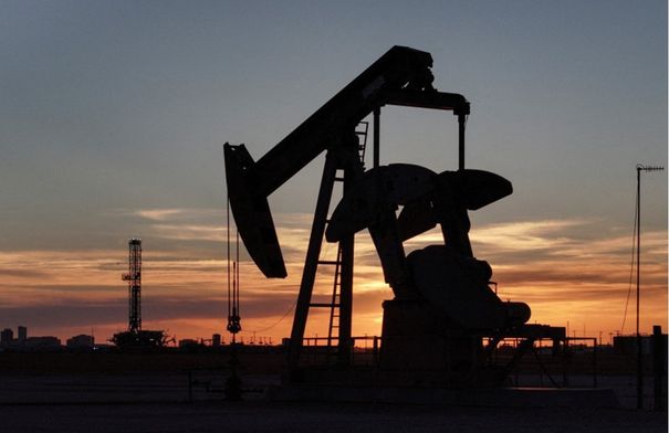 النفط عالميا يستقر بعد تراجعه لأدنى مستوى في شهر …