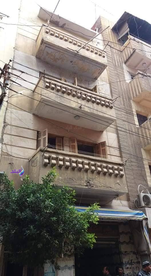 خطر يهدد الأهالي.. تصدعات مفاجئة تضرب 3 منازل بقرية بني وشاح في سوهاج