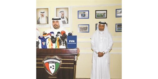 بن همام يؤكد شرعية اتحاد الكرة والكويت تدعمه لرئاسة فيفا