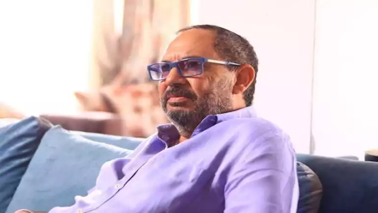 مخرج مسلسل “كارثة طبيعية” يوجه رسالة للفنان كمال أبو رية