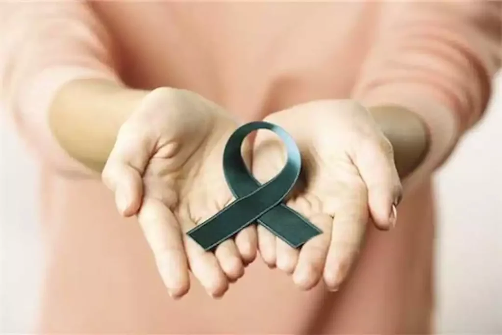 4 علامات تحذيرية لسرطان عنق الرحم.. لا تتجاهليها