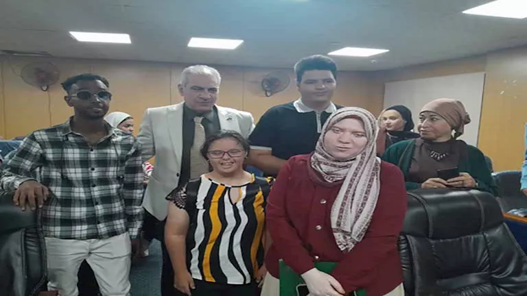 بالصور- جامعة أسوان تنظّم ندوة حول إتاحة خدمات المكتبات لذوي الهمم