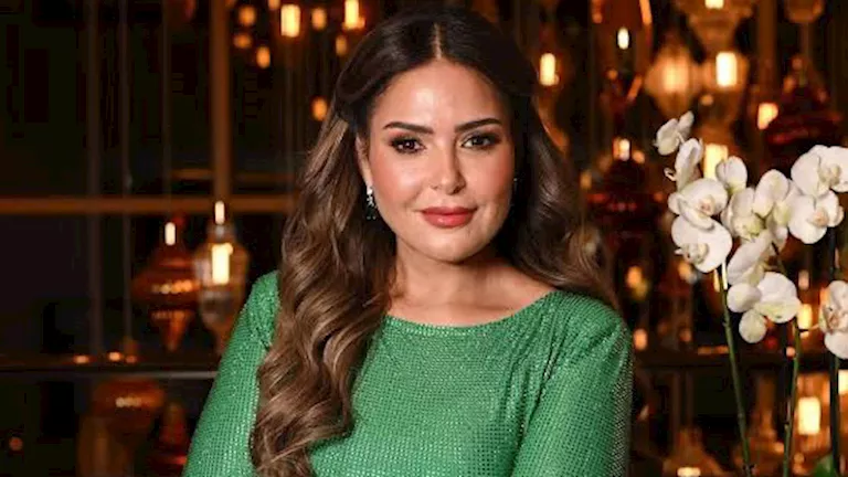 بفستان أخضر جذاب.. صابرين تخطف الأنظار على السجادة الحمراء