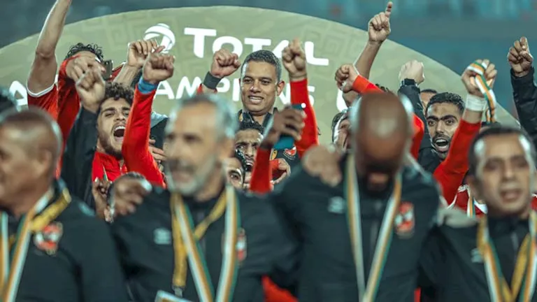 “الحكاية الخالدة”.. الأهلي يمنح جماهيره هدية خاصة في ذكرى نهائي أفريقي