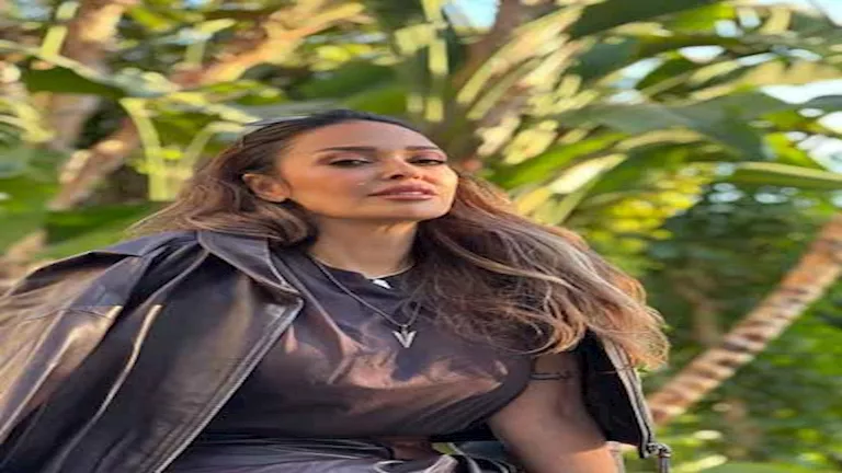 داليا البحيري تخطف الأنظار بأحدث إطلالاتها