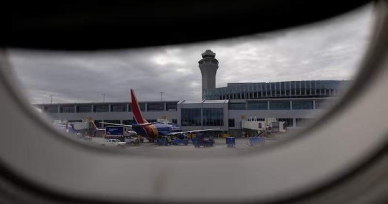 الولايات المتحدة تلغي رحلات جوية اعتبارا من الغد بسبب استمرار الإغلاق الحكومي