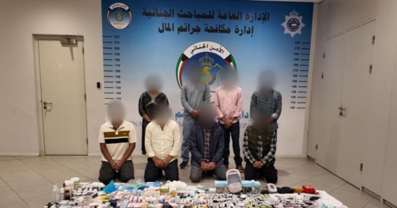 شبكة تمارس الـطب دون ترخيص.. وتتاجر بالأدوية الحكومية
