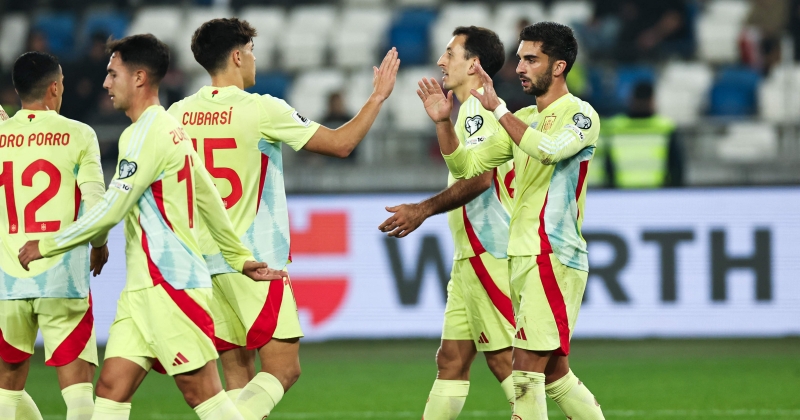 إسبانيا وبلجيكا وسويسرا على بعد خطوة من التأهل لكأس العالم