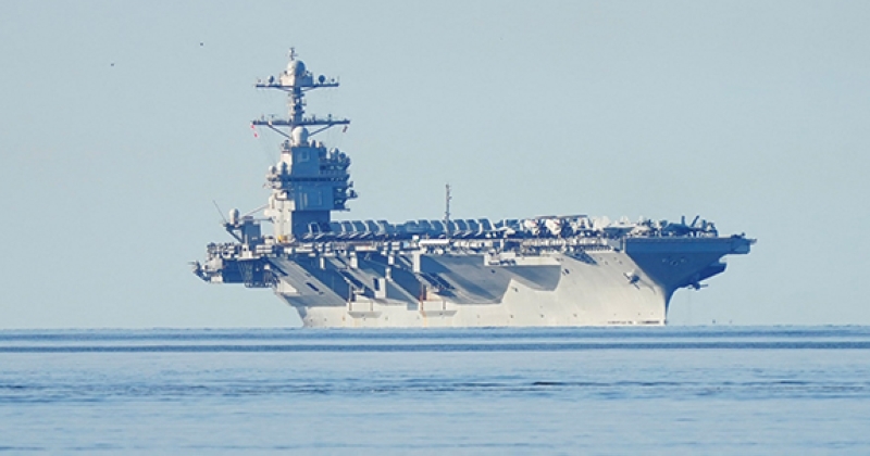 واشنطن تحشد قرب فنزويلا.. أحدث حاملة طائرات تصل الكاريبي