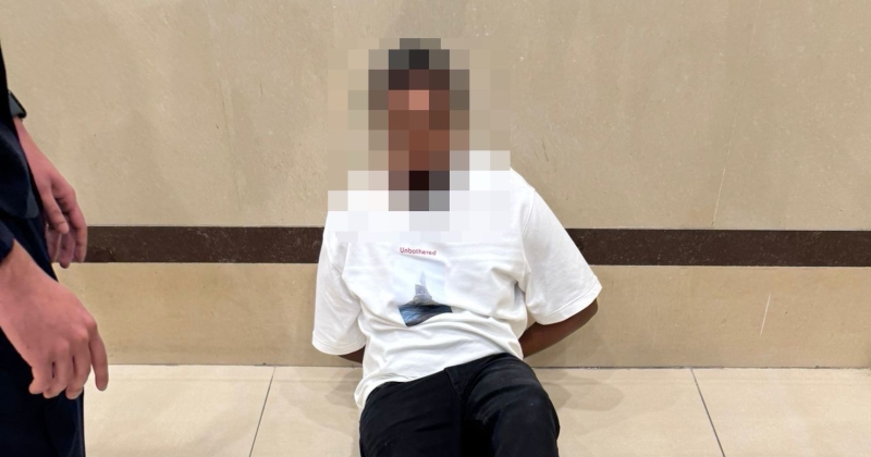 كندي بـ كارت زيارة متهم بإتلاف 7 مركبات في السالمية