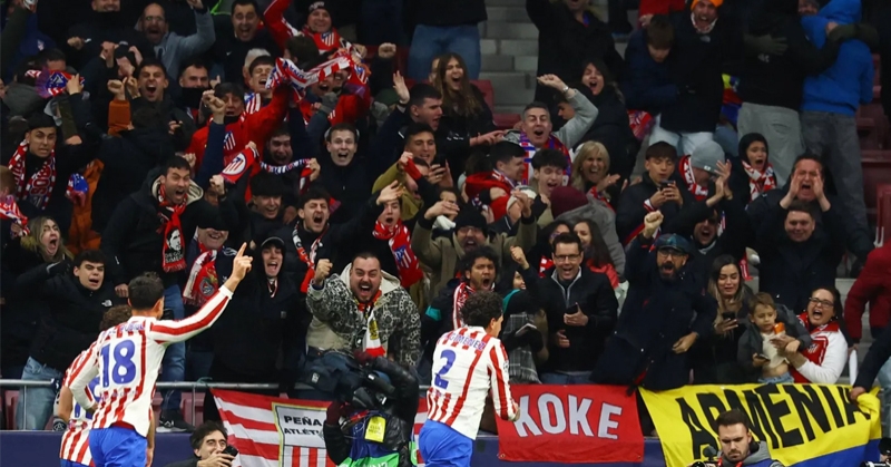 تغريم أتليتيكو مدريد بسبب سلوك مشجعيه العنصري ضد أرسنال