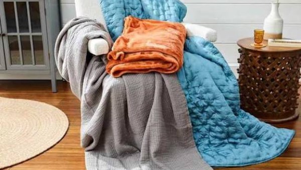 طرق فعّالة لغسل البطاطين قبل الشتاء