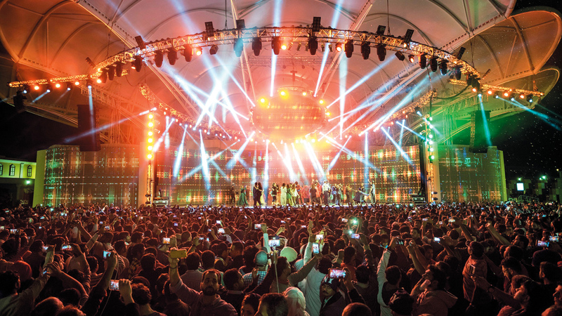 فنانون صحراويون مستاؤون من استبعادهم عن حفلات المسيرة الخضراء