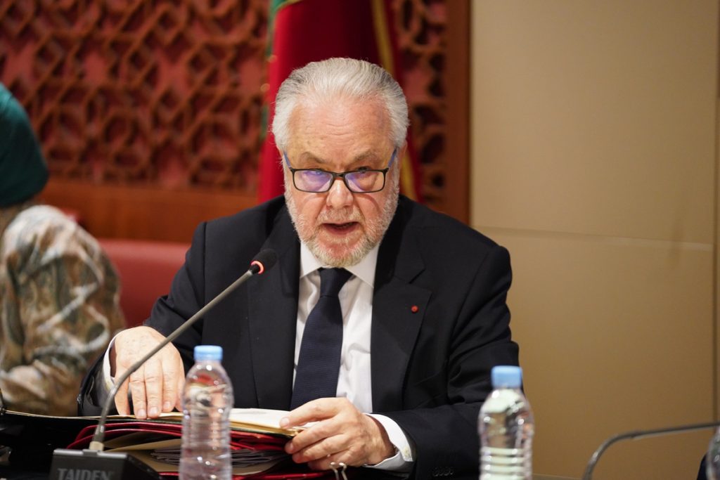 الحكومة تعلن تراجع المساعدات الأجنبية للجمعيات المغربية إلى قرابة 60 مليارا خلال 2025