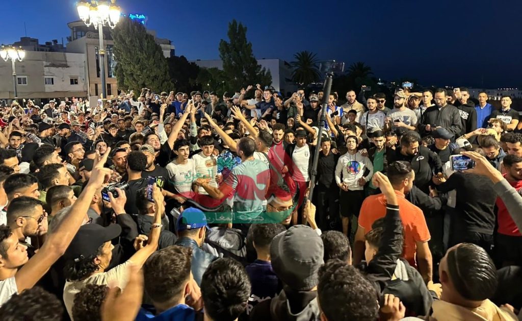 عمر مزواضي يحذر: اللامركزية الرقمية تجعل حراكات الشباب عصية على الاحتواء