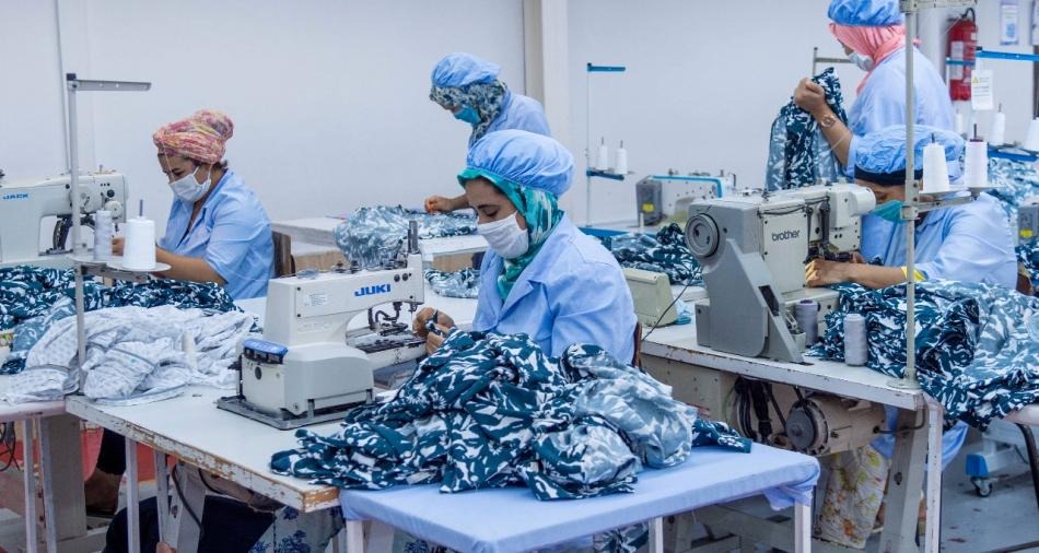 بأزيد من 300 ألف عاملة.. المرأة الصناعية المغربية تترسخ في مواقع القيادة والإنتاج